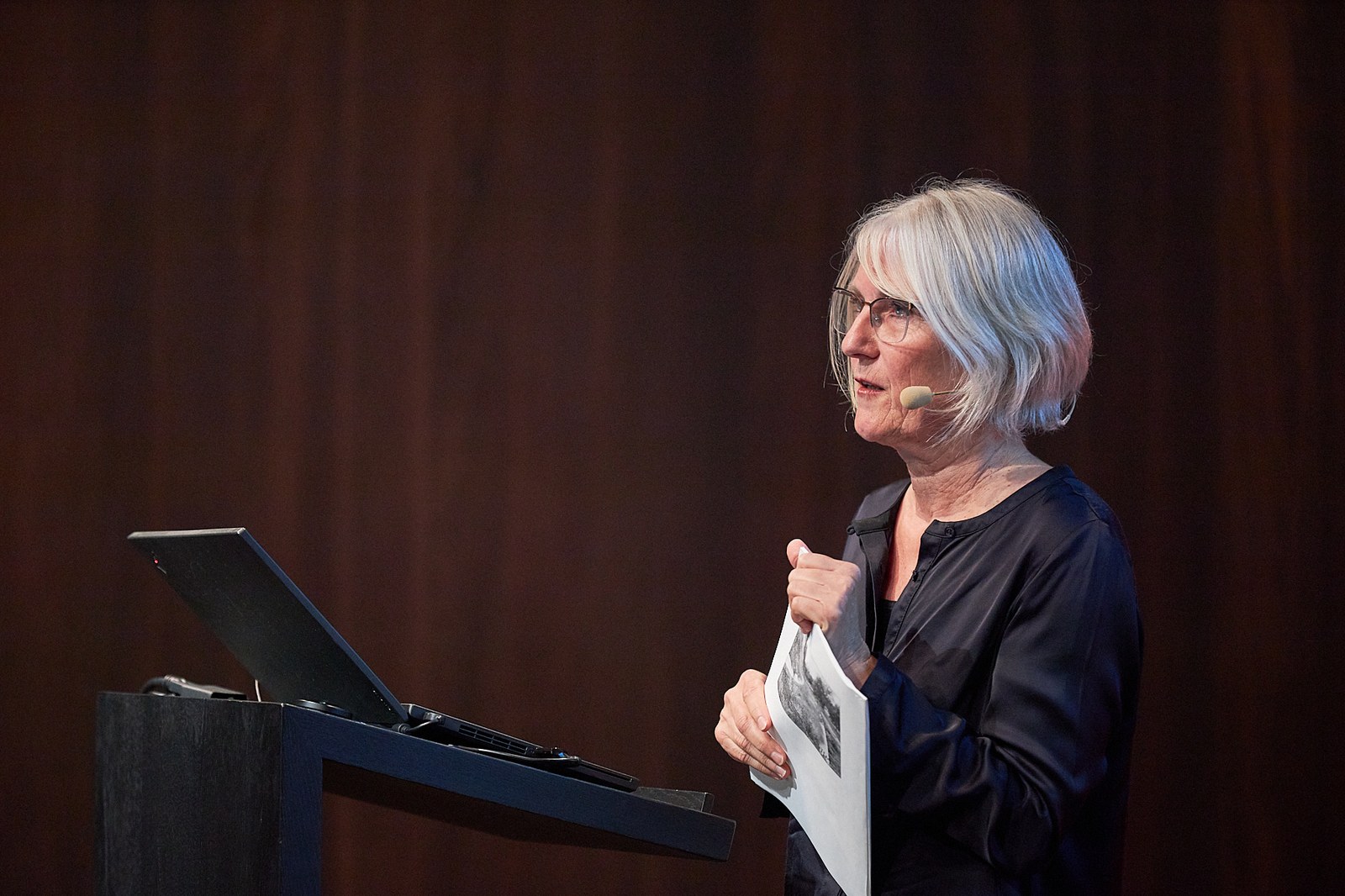 Marina Hämmerle vom Büro für baukulturelle Angelegenheiten zu Gast bei der Energie Lounge 2019 im Vorarlberg Museum. Bild: Darko Todorovic.