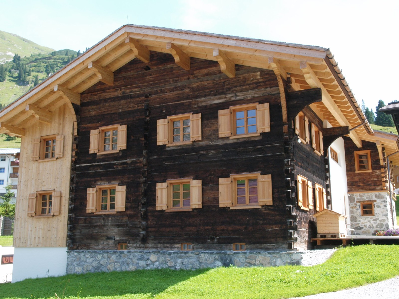 Haus Wösterblick Lech nach der Sanierung, Aussenansicht, CR Yves Garneau