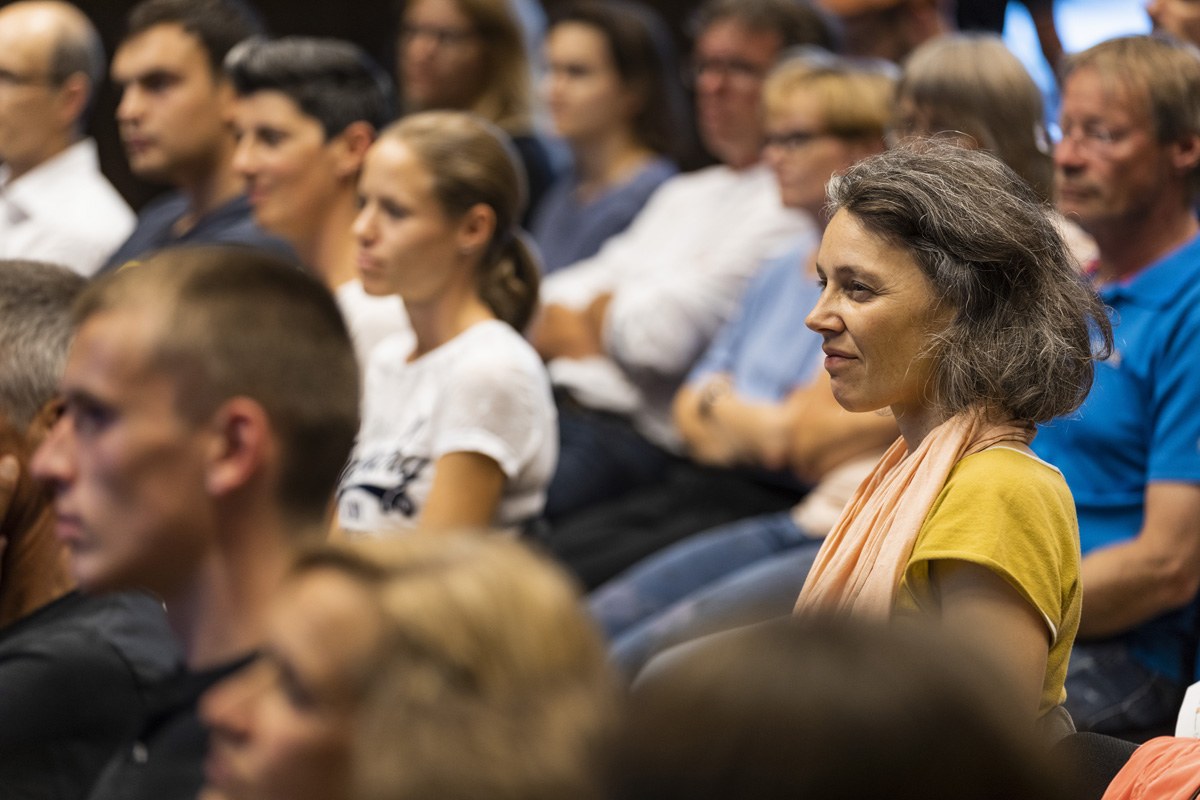 Alexander Abbrederis, Kriemhild Büchel-Kapeller, Katharina Lins, Harald Welzer bei der Energie Lounge 2018. Bildnachweis Darko Todorovic.